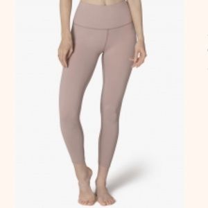 Beyond yoga leggings size M color: brazen brush